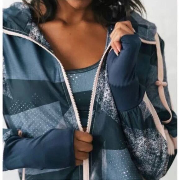 ZYIA Activewear Geometric Radical Bomber Full Zip Hooded Windbreaker Jacket, M - Picture 12 of 12
